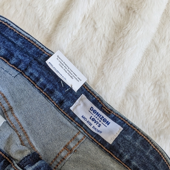 Levi's Denizen Mid Rise Denim Shorts Size 2 - Picture 6 of 8